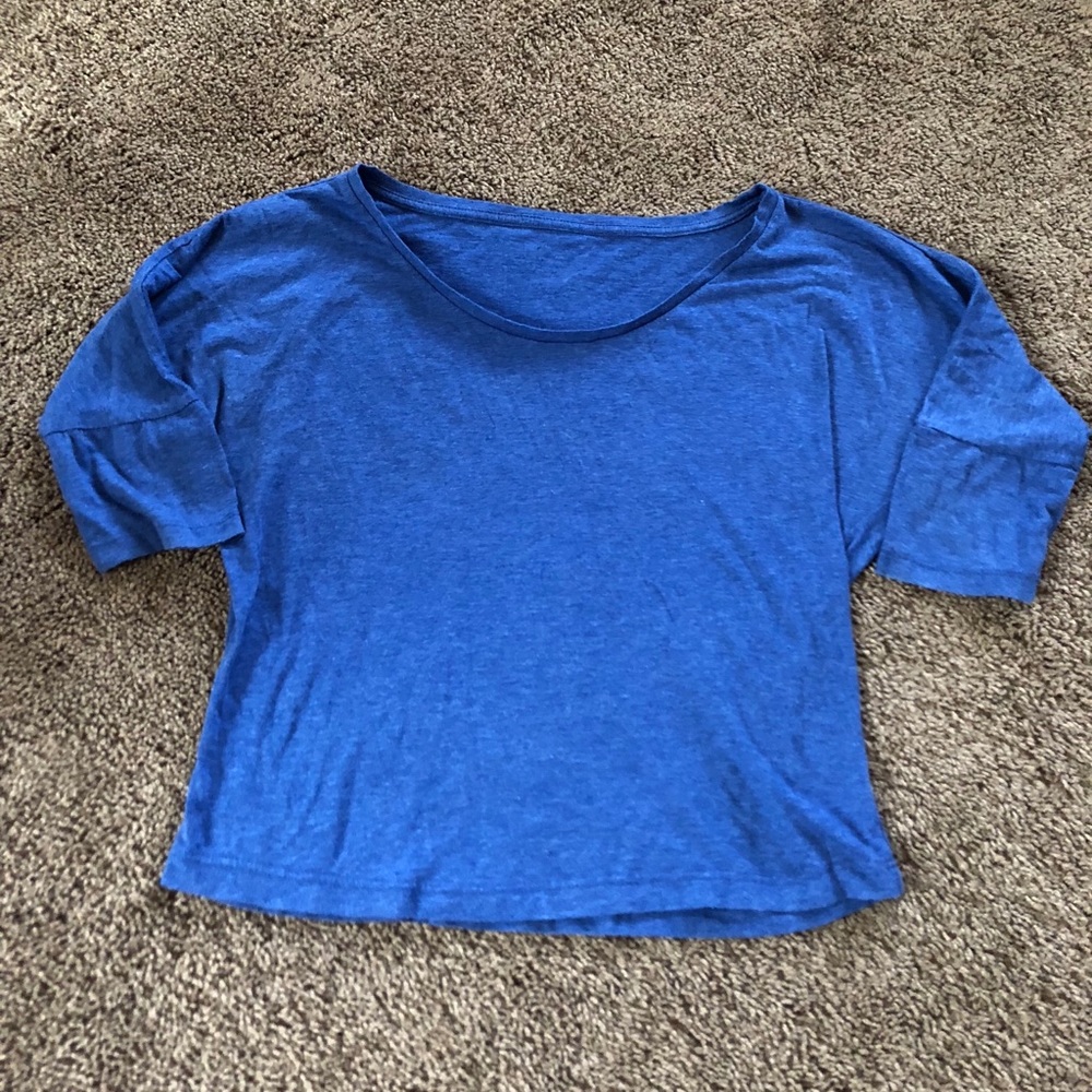 Black shirt